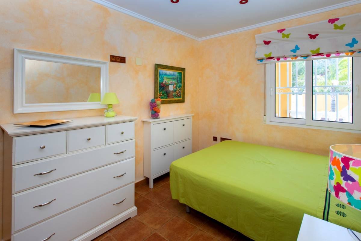 5 soveværelse Villa til salg i Orihuela med swimmingpool - € 490.000 (Ref: 9905321)