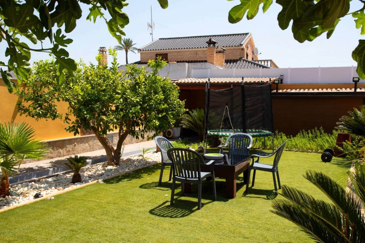 5 soveværelse Villa til salg i Orihuela med swimmingpool - € 490.000 (Ref: 9905321)