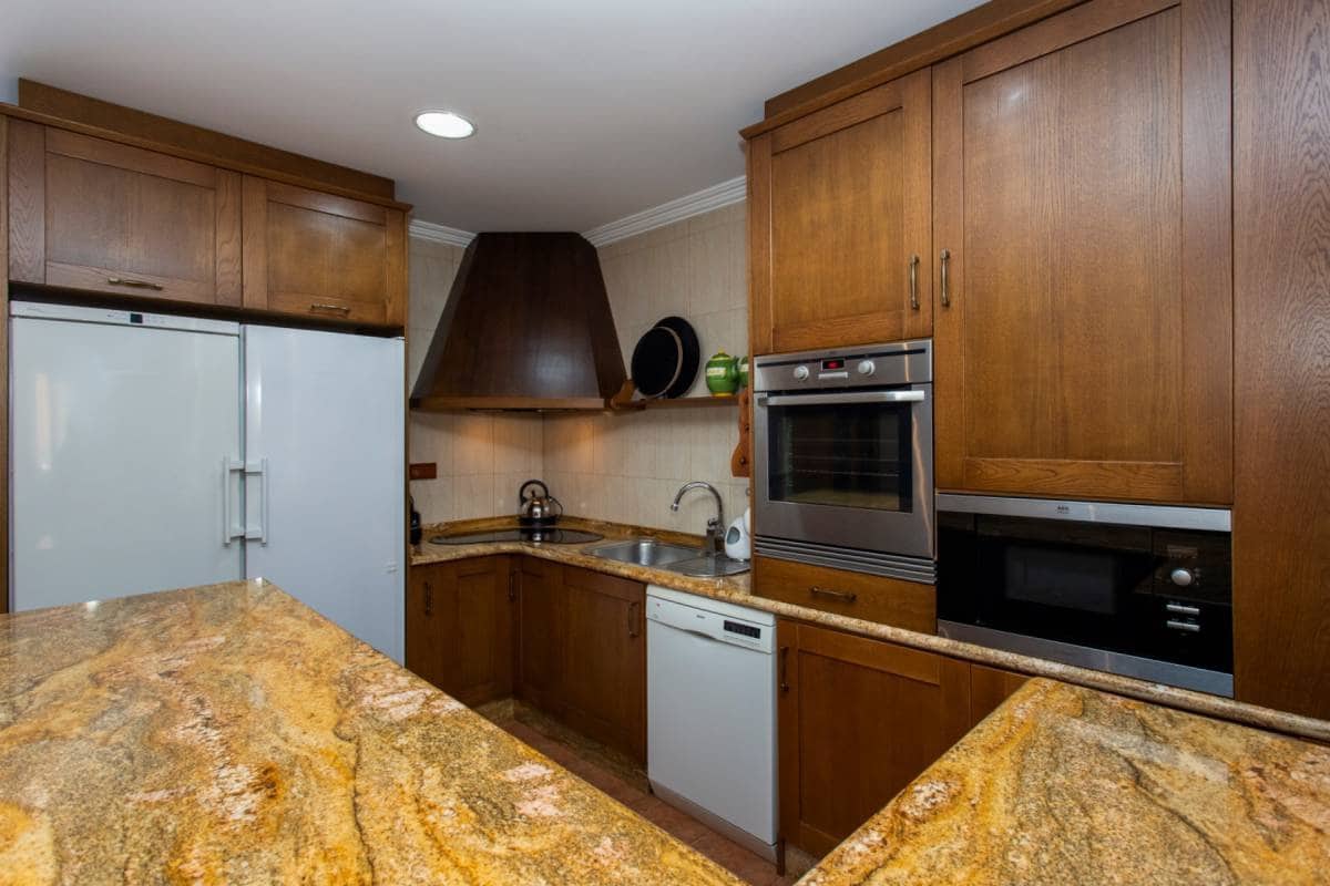 5 soveværelse Villa til salg i Orihuela med swimmingpool - € 490.000 (Ref: 9905321)