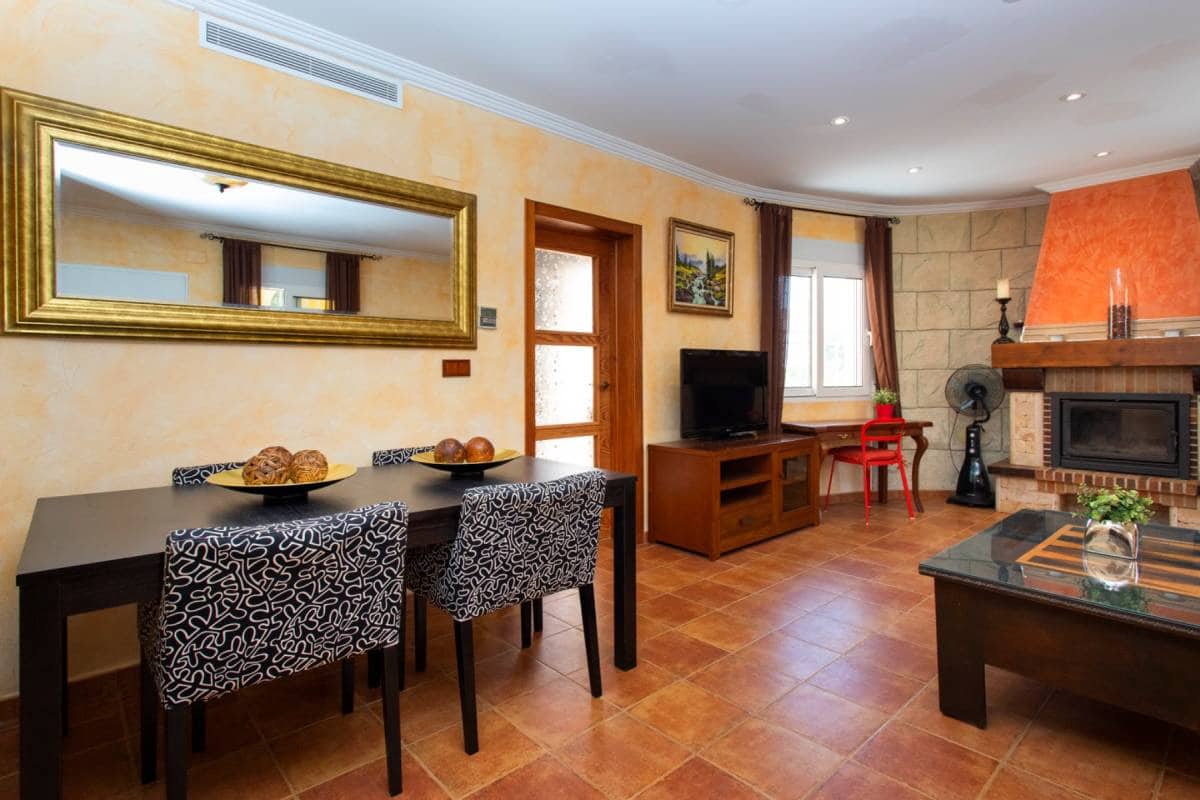 5 soveværelse Villa til salg i Orihuela med swimmingpool - € 490.000 (Ref: 9905321)