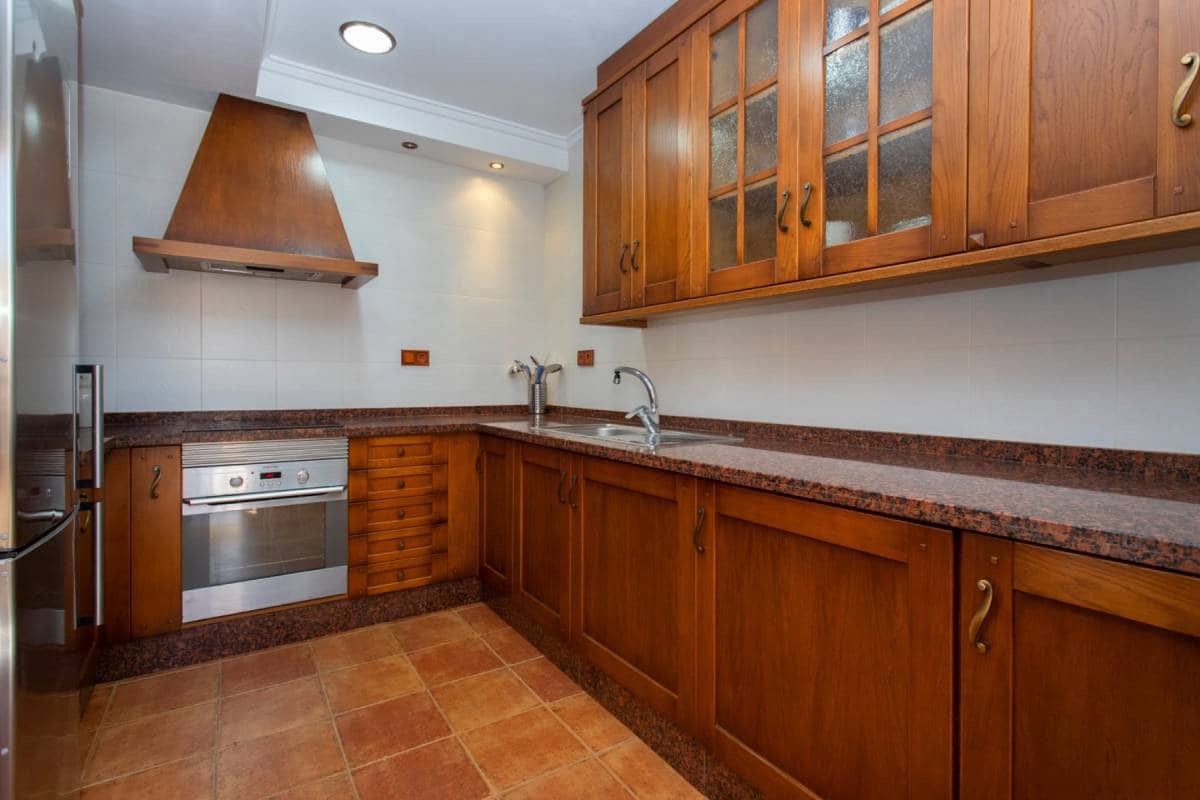 5 soveværelse Villa til salg i Orihuela med swimmingpool - € 490.000 (Ref: 9905321)
