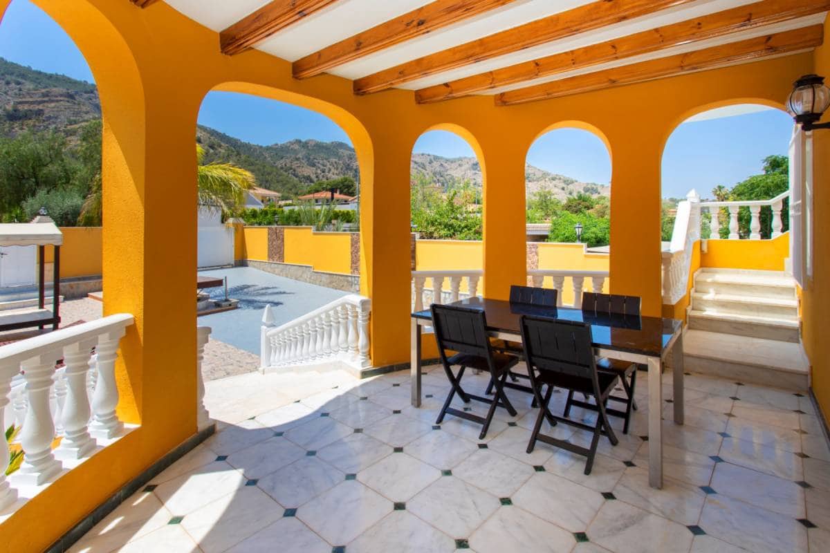 5 soveværelse Villa til salg i Orihuela med swimmingpool - € 490.000 (Ref: 9905321)