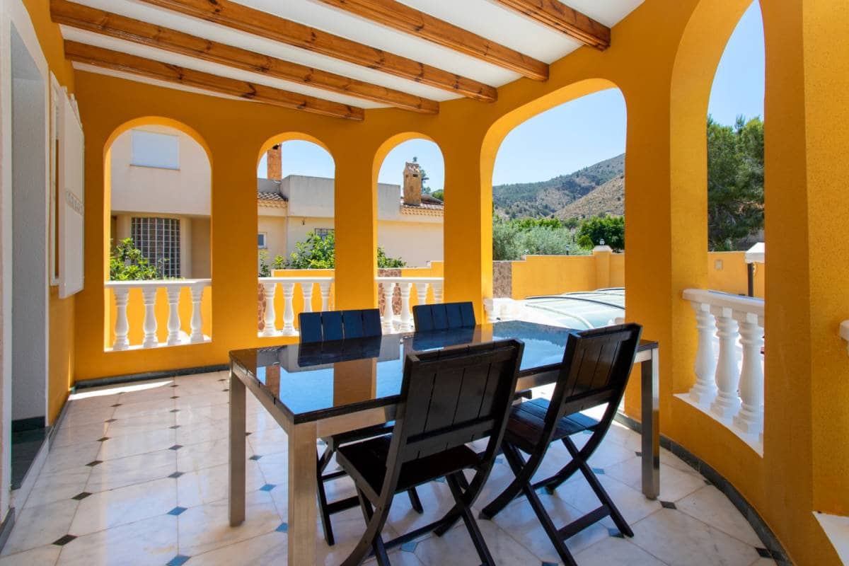 5 soveværelse Villa til salg i Orihuela med swimmingpool - € 490.000 (Ref: 9905321)