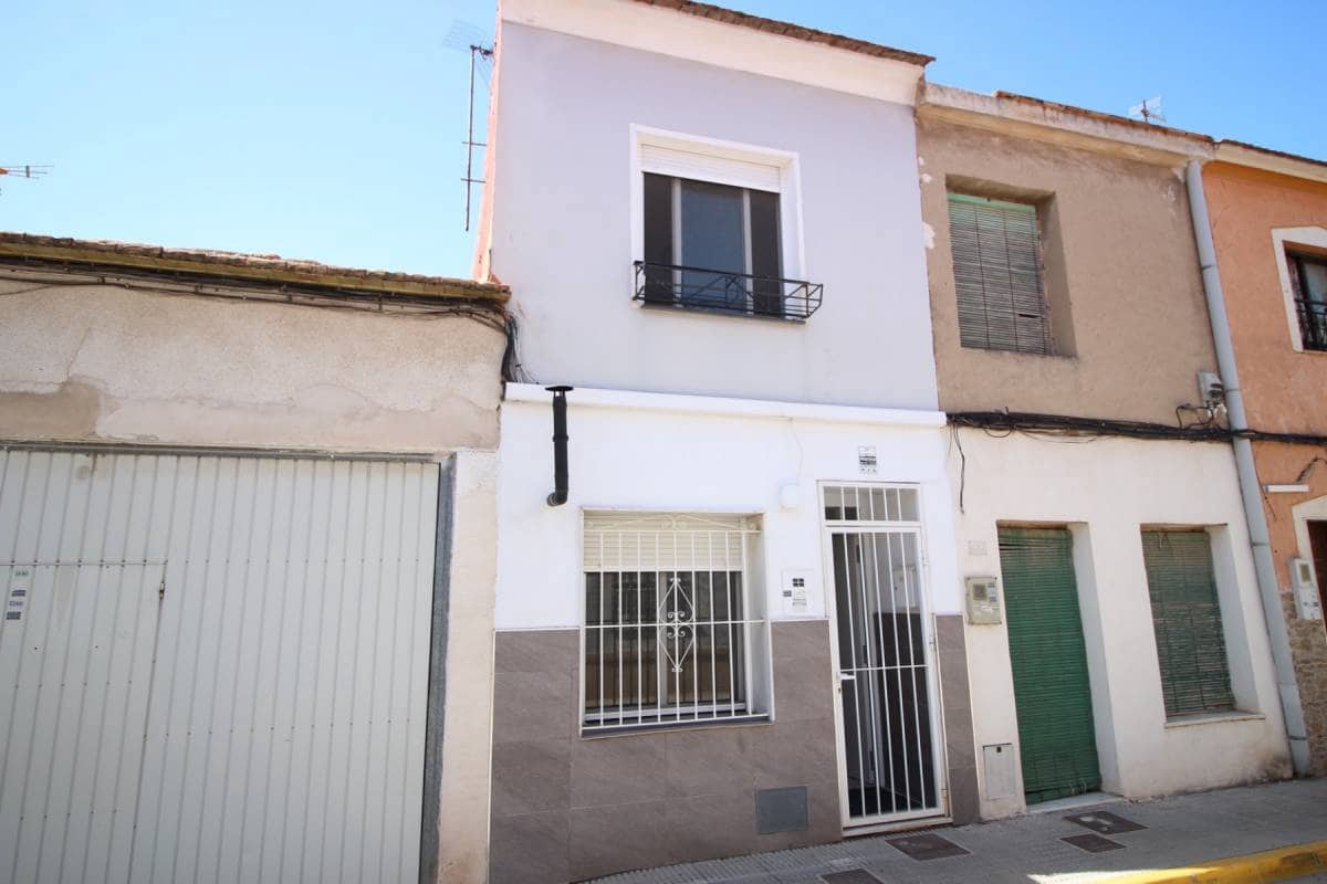 2 bedroom Townhouse for sale in Dolores - € 110,000 (Ref: 9924861)