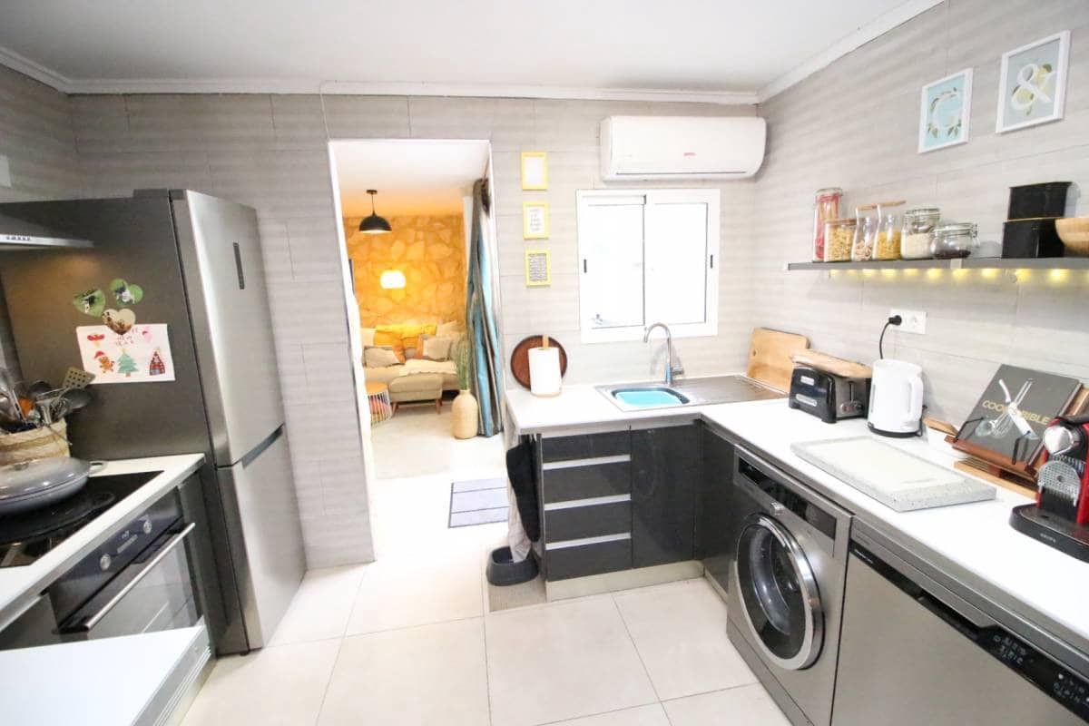 2 bedroom Townhouse for sale in Dolores - € 110,000 (Ref: 9924861)