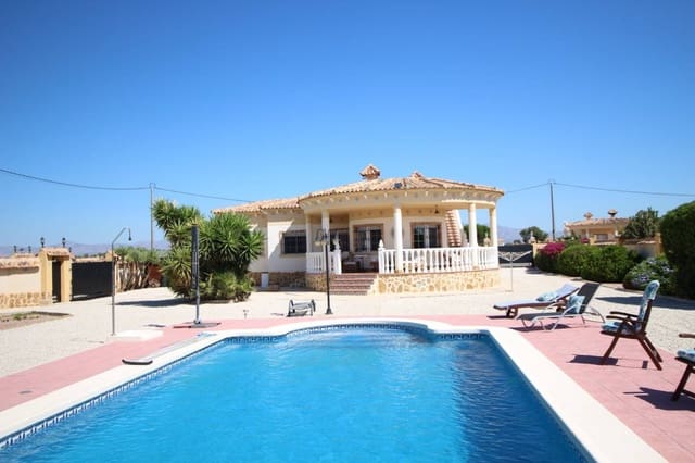 3 camera da letto Villa in vendita in Catral con piscina - 305.000 € (Rif: 9941275)