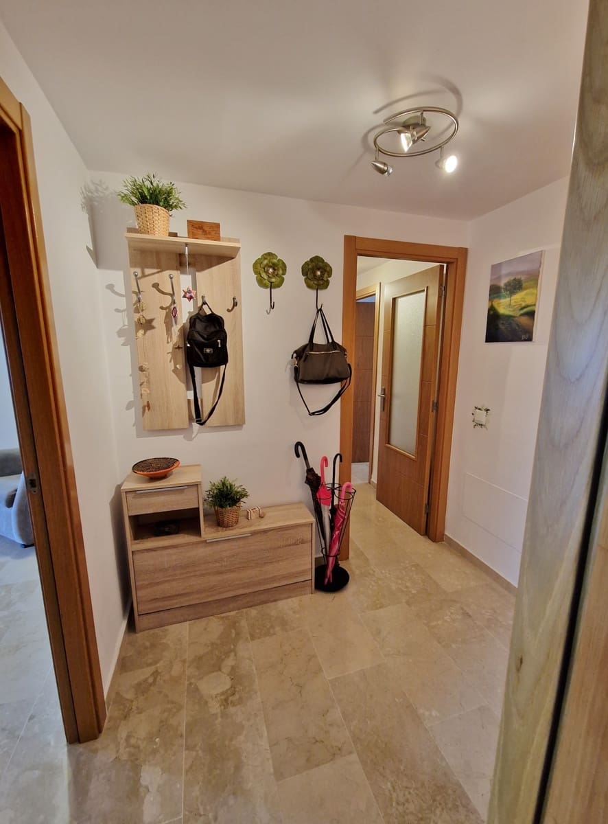 Apartamento de 3 habitaciones en Caleta de Vélez en venta con piscina - 415.000 € (Ref: 10007951)