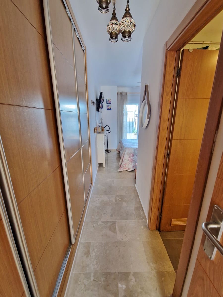 Apartamento de 3 habitaciones en Caleta de Vélez en venta con piscina - 415.000 € (Ref: 10007951)