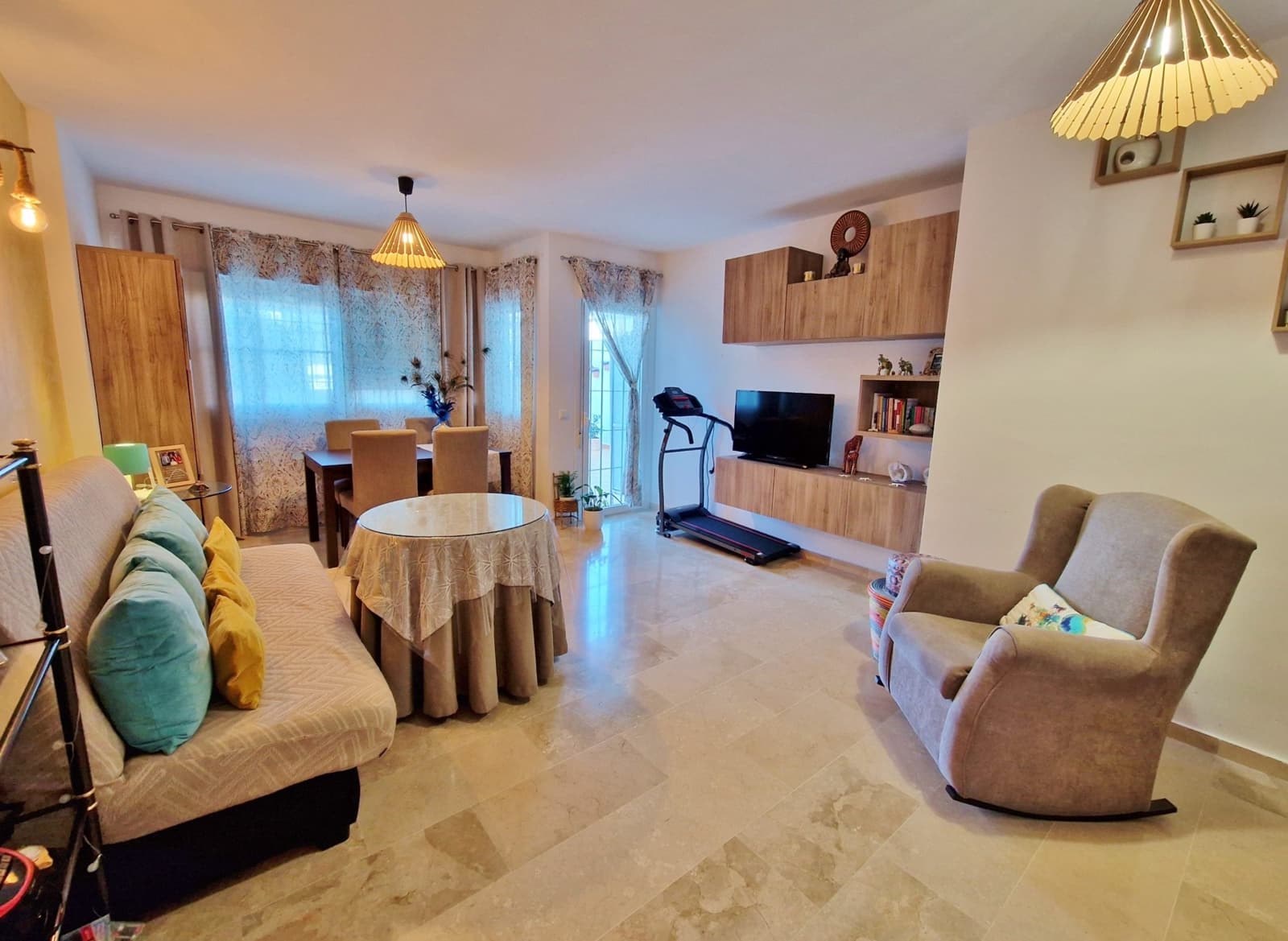 Apartamento de 3 habitaciones en Caleta de Vélez en venta con piscina - 415.000 € (Ref: 10007951)
