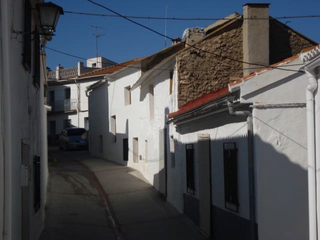 Undeveloped Land for sale in Fornes - € 33,000 (Ref: 10009964)