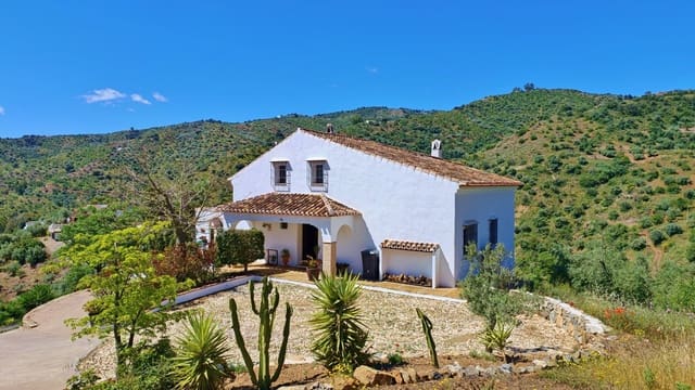 3 quarto Quinta/Casa Rural para venda em Riogordo com piscina garagem - 549 000 € (Ref: 10091602)