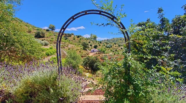 3 quarto Quinta/Casa Rural para venda em Riogordo com piscina garagem - 549 000 € (Ref: 10091602)