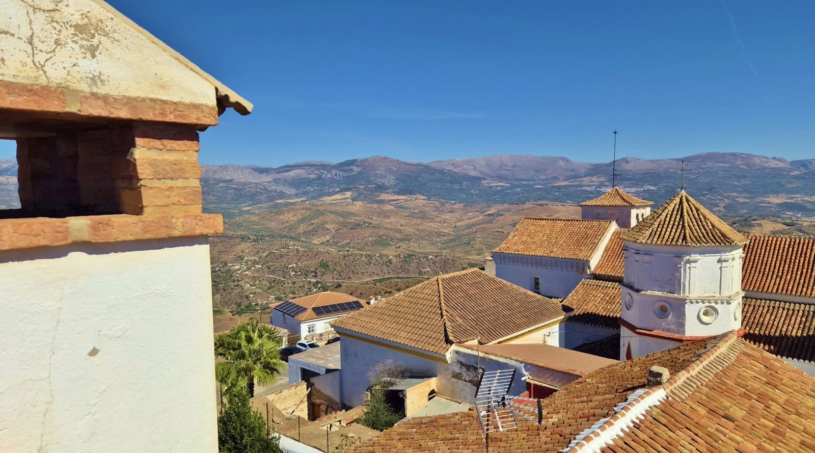 Apartamento de 2 habitaciones en Comares en venta - 99.500 € (Ref: 10101391)