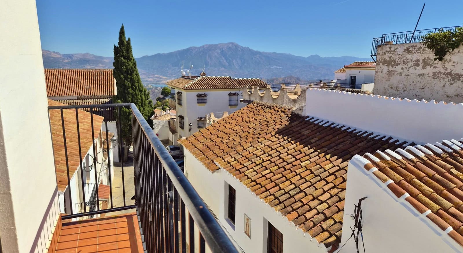 Apartamento de 2 habitaciones en Comares en venta - 99.500 € (Ref: 10101391)