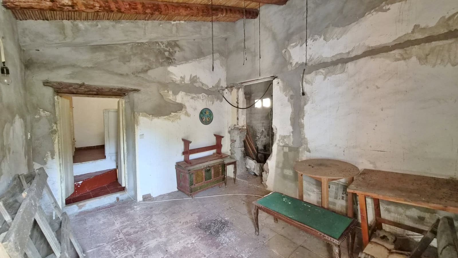 2 bedroom Finca/Country House for sale in Riogordo with garage - € 135,000 (Ref: 10139183)