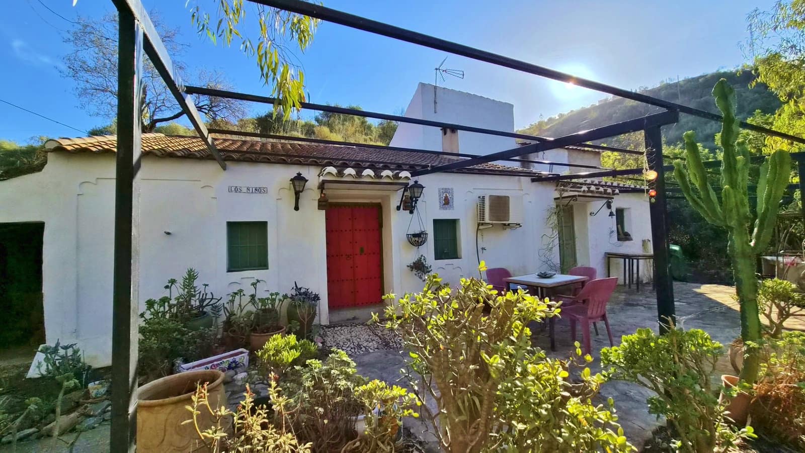 2 bedroom Finca/Country House for sale in Riogordo with garage - € 135,000 (Ref: 10139183)