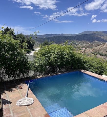 2 soveværelse Finca/Landehus til salg i Triana, Vélez-Málaga med swimmingpool garage - € 217.500 (Ref: 10163990)
