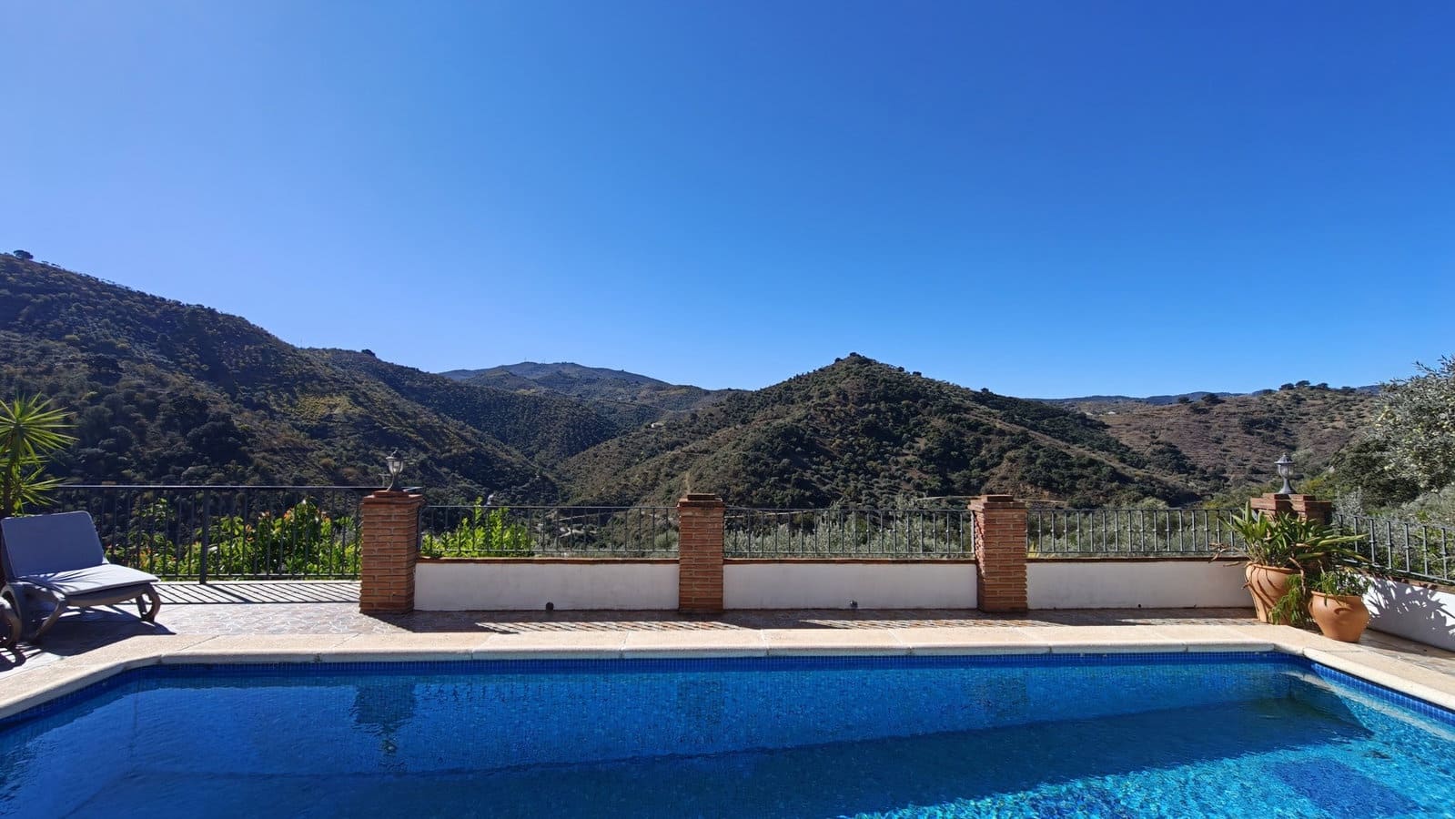 2 quarto Quinta/Casa Rural para venda em Los Ventorros de Comares com piscina - 310 000 € (Ref: 10182150)