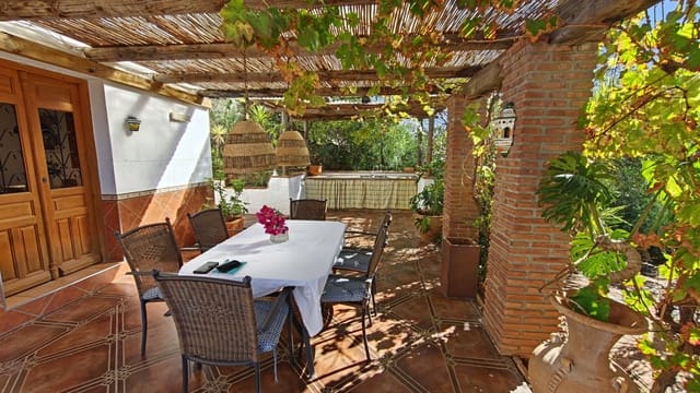 2 quarto Quinta/Casa Rural para venda em Los Ventorros de Comares, Viñuela com piscina - 310 000 € (Ref: 10182150)