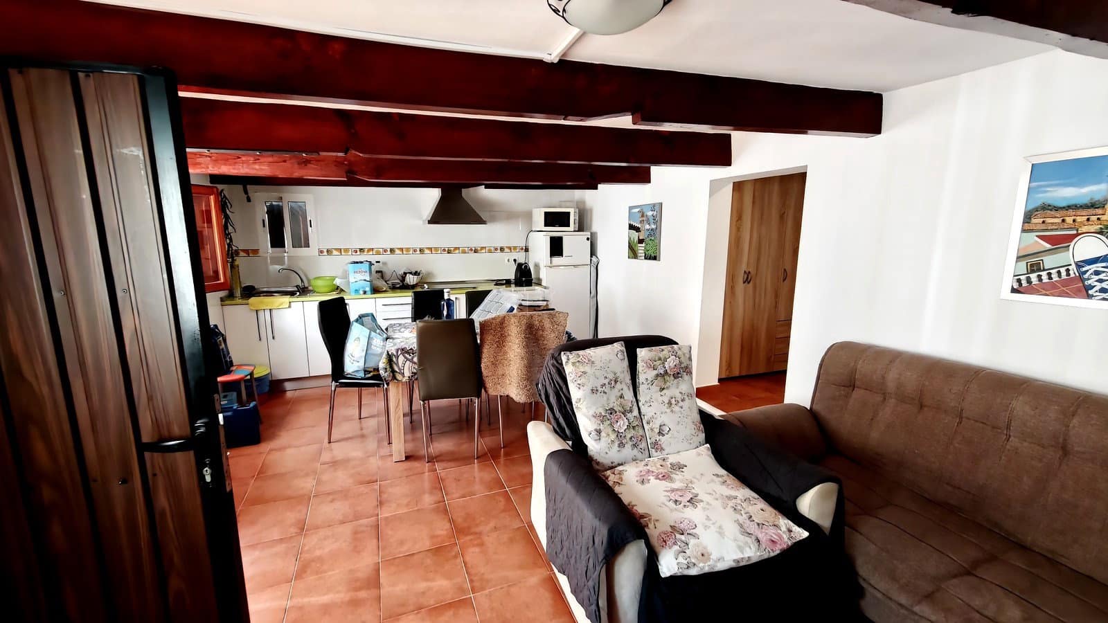 2 bedroom Finca/Country House for sale in Cutar - € 200,000 (Ref: 10182151)