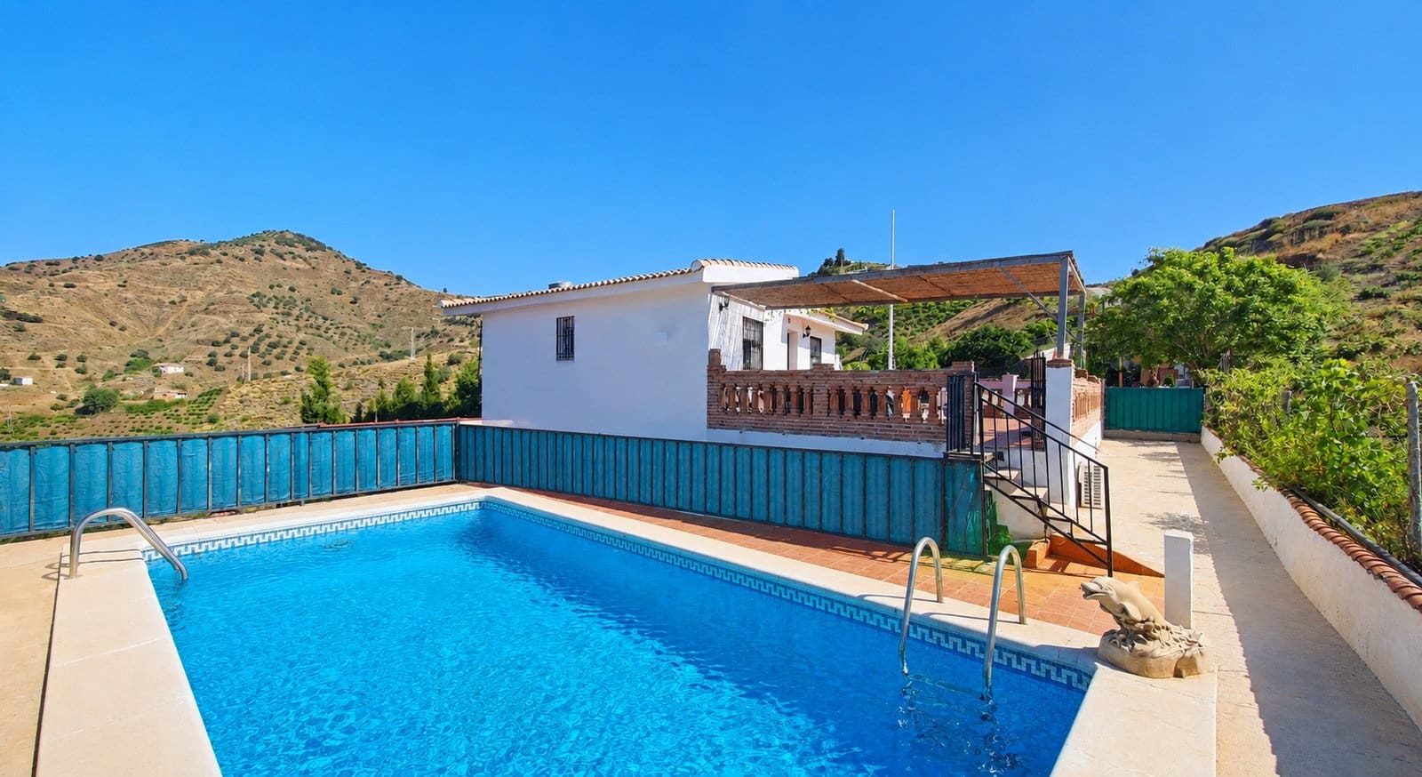 5 soveværelse Finca/Landehus til salg i Almachar med swimmingpool garage - € 340.000 (Ref: 10182349)