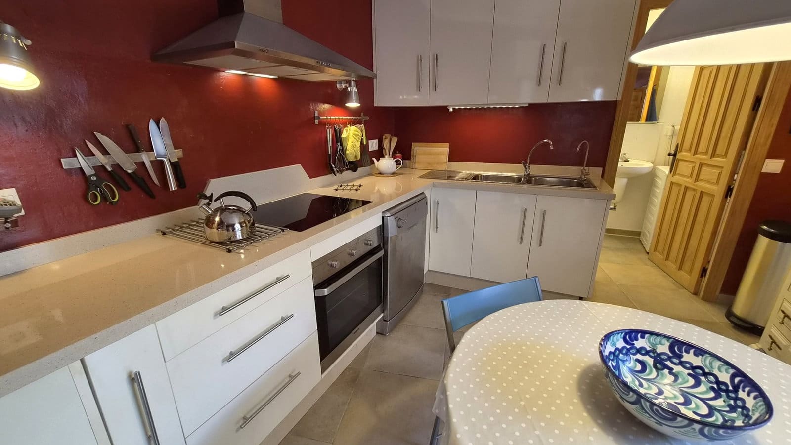 Casa de 3 habitaciones en Vélez-Málaga en venta - 245.000 € (Ref: 10182428)