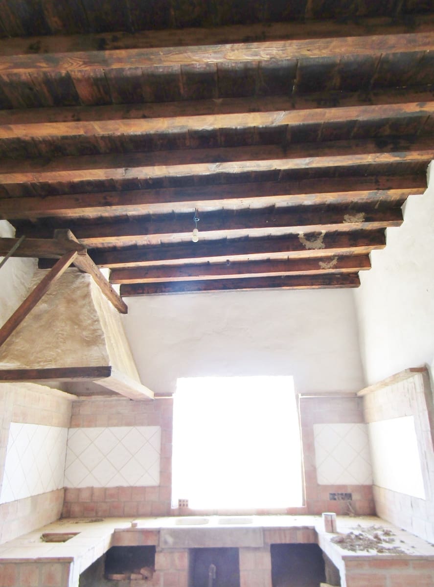 5 soveværelse Finca/Landehus til salg i Colmenar med garage - € 285.000 (Ref: 6084757)