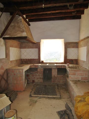 5 soveværelse Finca/Landehus til salg i Colmenar med garage - € 285.000 (Ref: 6084757)