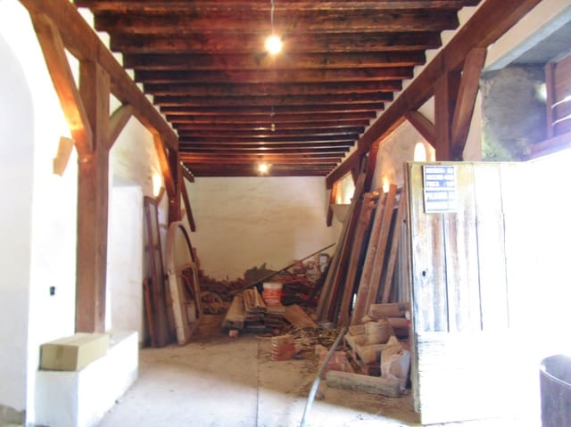 5 soveværelse Finca/Landehus til salg i Colmenar med garage - € 285.000 (Ref: 6084757)