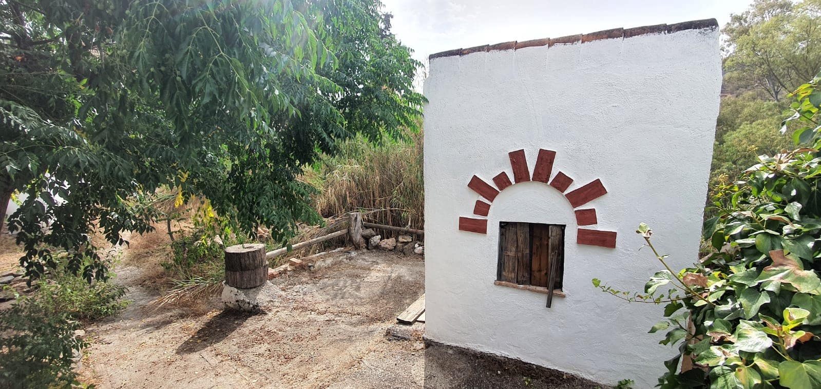 4 soveværelse Finca/Landehus til salg i Comares med garage - € 165.000 (Ref: 6416260)