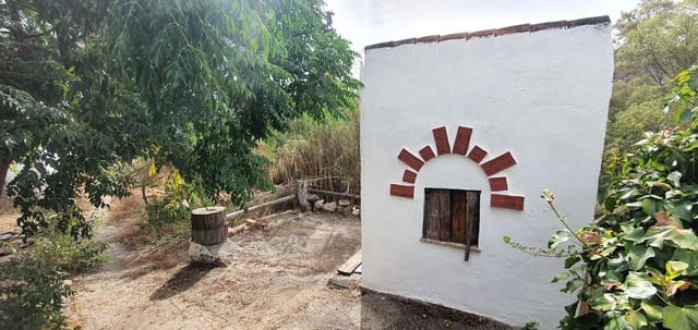 4 sovrum Finca/Hus på landet till salu i Comares med garage - 165 000 € (Ref: 6416260)