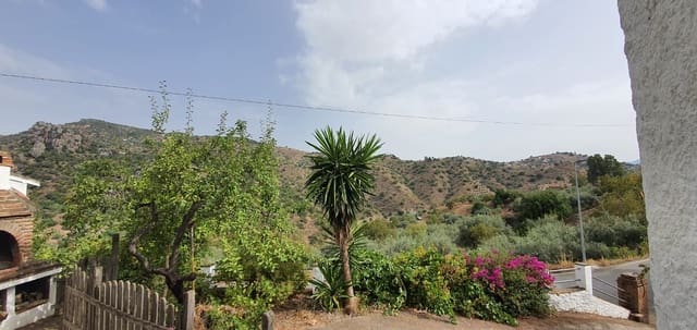 4 sovrum Finca/Hus på landet till salu i Comares med garage - 165 000 € (Ref: 6416260)