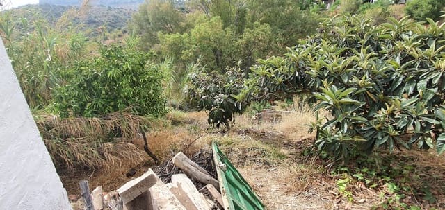 4 soverom Finca/Herregård til salgs i Comares med garasje - € 165 000 (Ref: 6416260)
