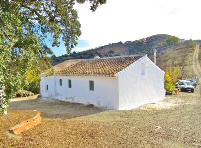 3 soverom Finca/Herregård til salgs i Comares med garasje - € 180 000 (Ref: 6491792)