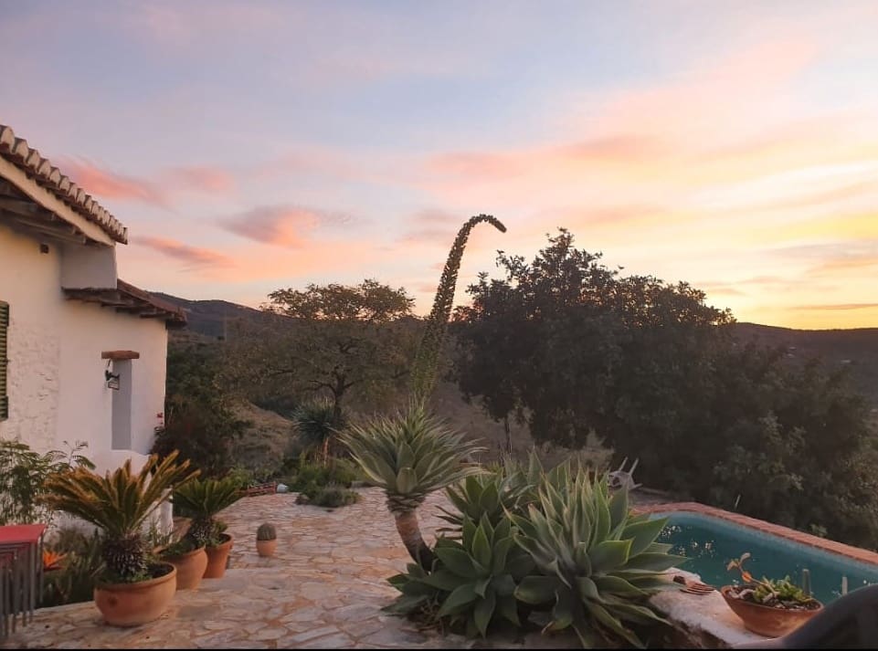 4 soveværelse Finca/Landehus til salg i Rincon de la Victoria med swimmingpool - € 875.000 (Ref: 6897108)