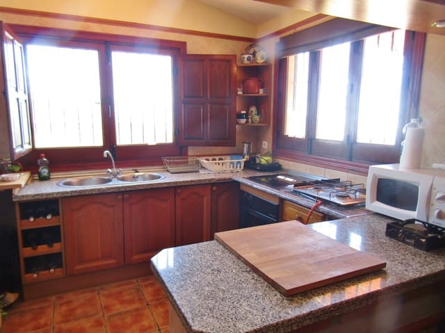 3 sypialnia Finka/Dom wiejski na sprzedaż w Iznate z garażem - 250 000 € (Ref: 6973439)