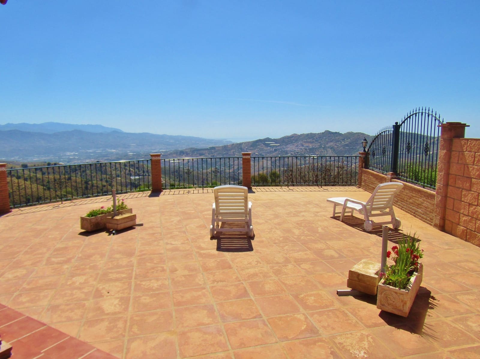 3 soveværelse Finca/Landehus til salg i Iznate med garage - € 250.000 (Ref: 6973439)