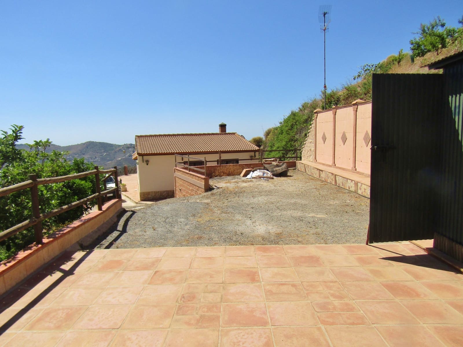 3 soveværelse Finca/Landehus til salg i Iznate med garage - € 250.000 (Ref: 6973439)