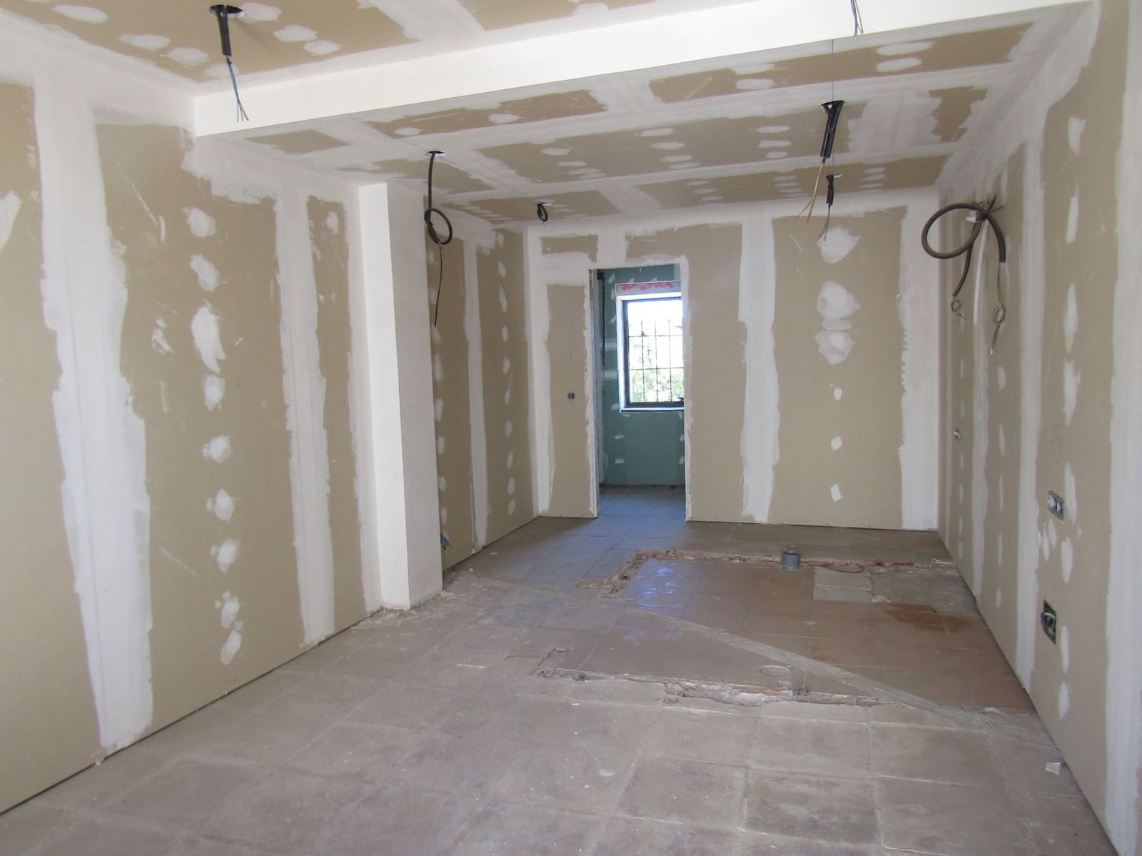 14 soveværelse Finca/Landehus til salg i Caleta de Velez med swimmingpool garage - € 745.000 (Ref: 7136597)