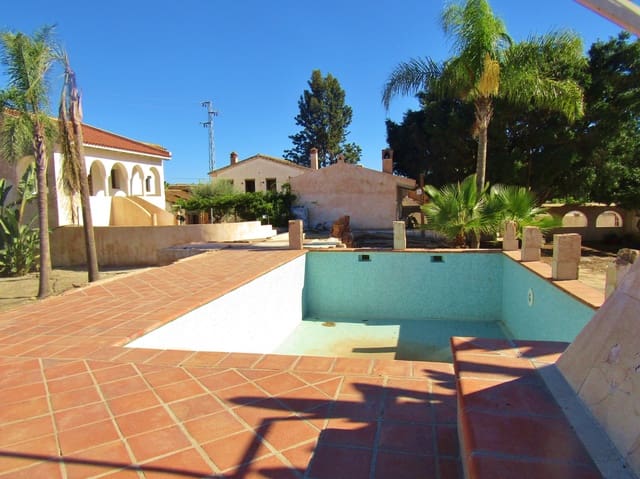 14 soverom Finca/Herregård til salgs i Caleta de Vélez, Vélez-Málaga med svømmebasseng garasje - € 745 000 (Ref: 7136597)
