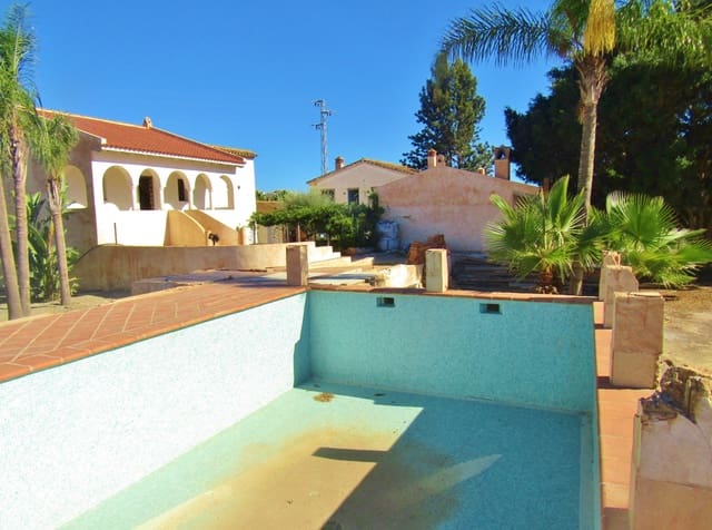 14 soverom Finca/Herregård til salgs i Caleta de Vélez, Vélez-Málaga med svømmebasseng garasje - € 745 000 (Ref: 7136597)