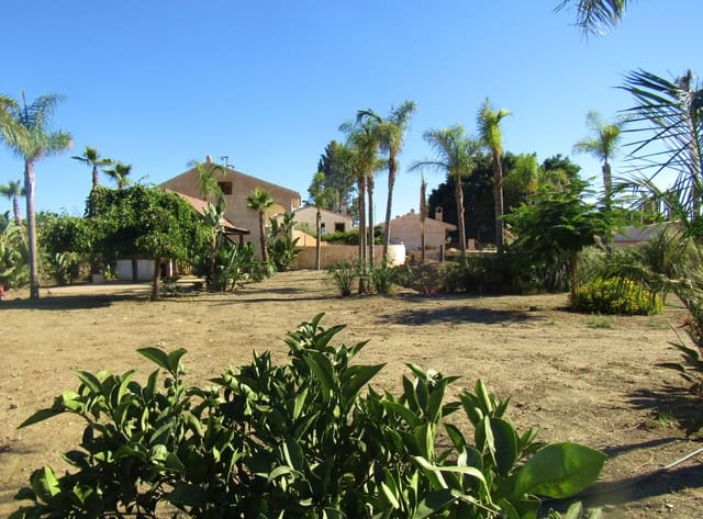 14 soverom Finca/Herregård til salgs i Caleta de Vélez, Vélez-Málaga med svømmebasseng garasje - € 745 000 (Ref: 7136597)