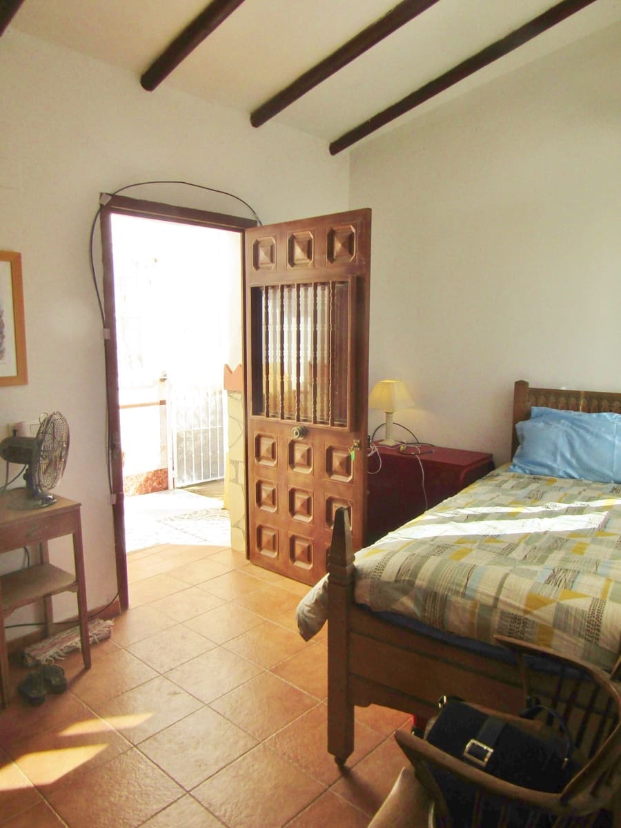 6 soverom Villa til salgs i Los Romanes med svømmebasseng garasje - € 349 000 (Ref: 7145669)