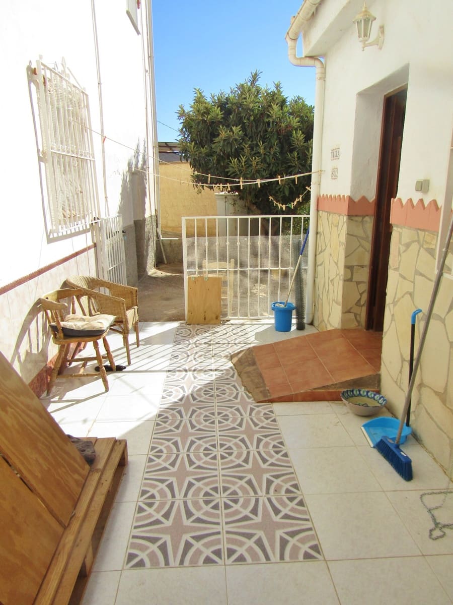 6 soverom Villa til salgs i Los Romanes med svømmebasseng garasje - € 349 000 (Ref: 7145669)