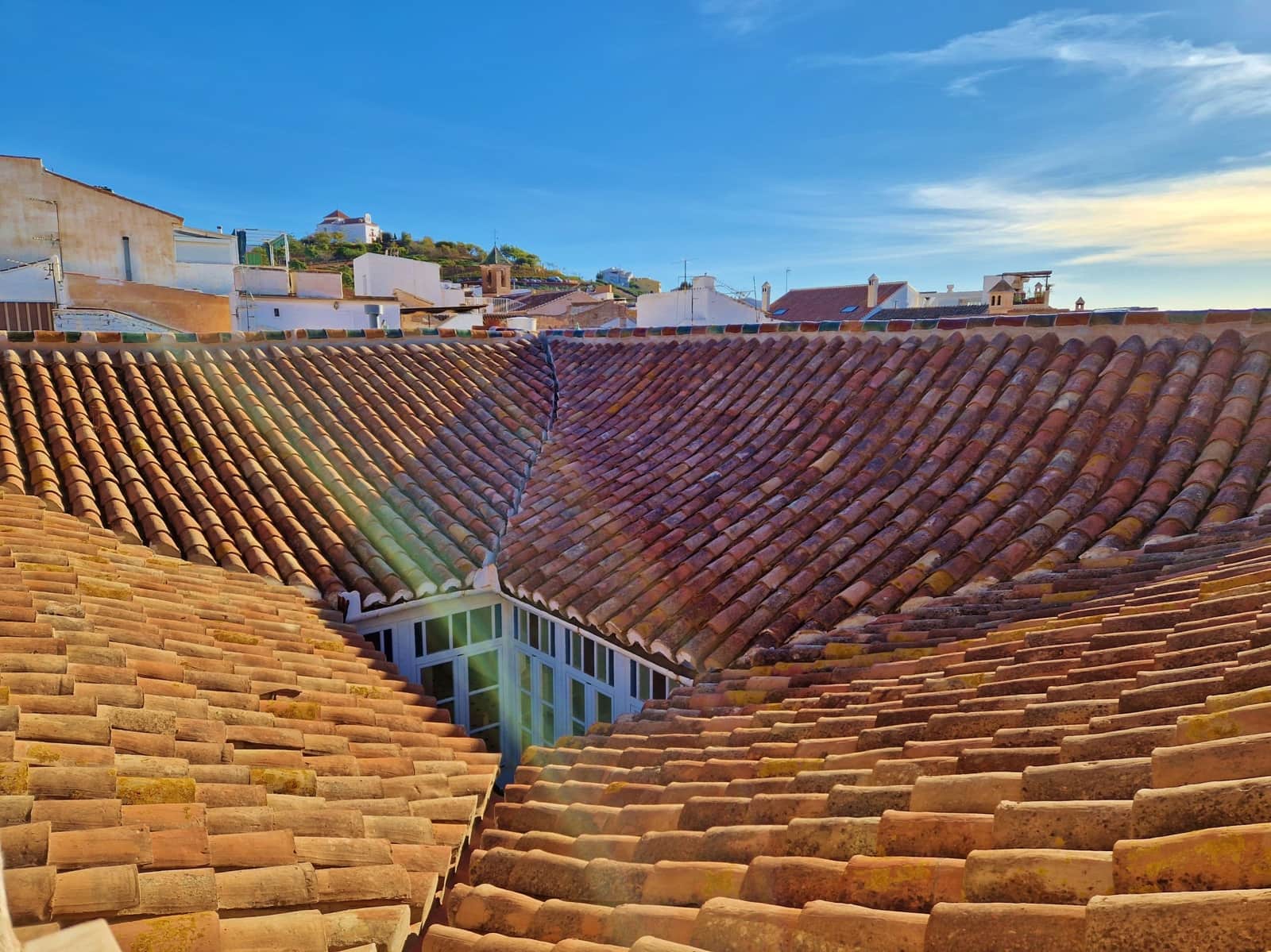 12 soverom Hus til salgs i Velez-Malaga med svømmebasseng garasje - € 1 050 000 (Ref: 7297165)