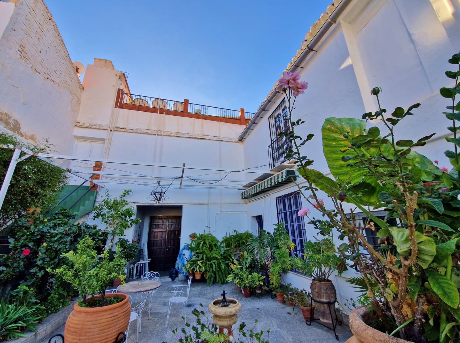 12 soverom Hus til salgs i Velez-Malaga med svømmebasseng garasje - € 1 050 000 (Ref: 7297165)