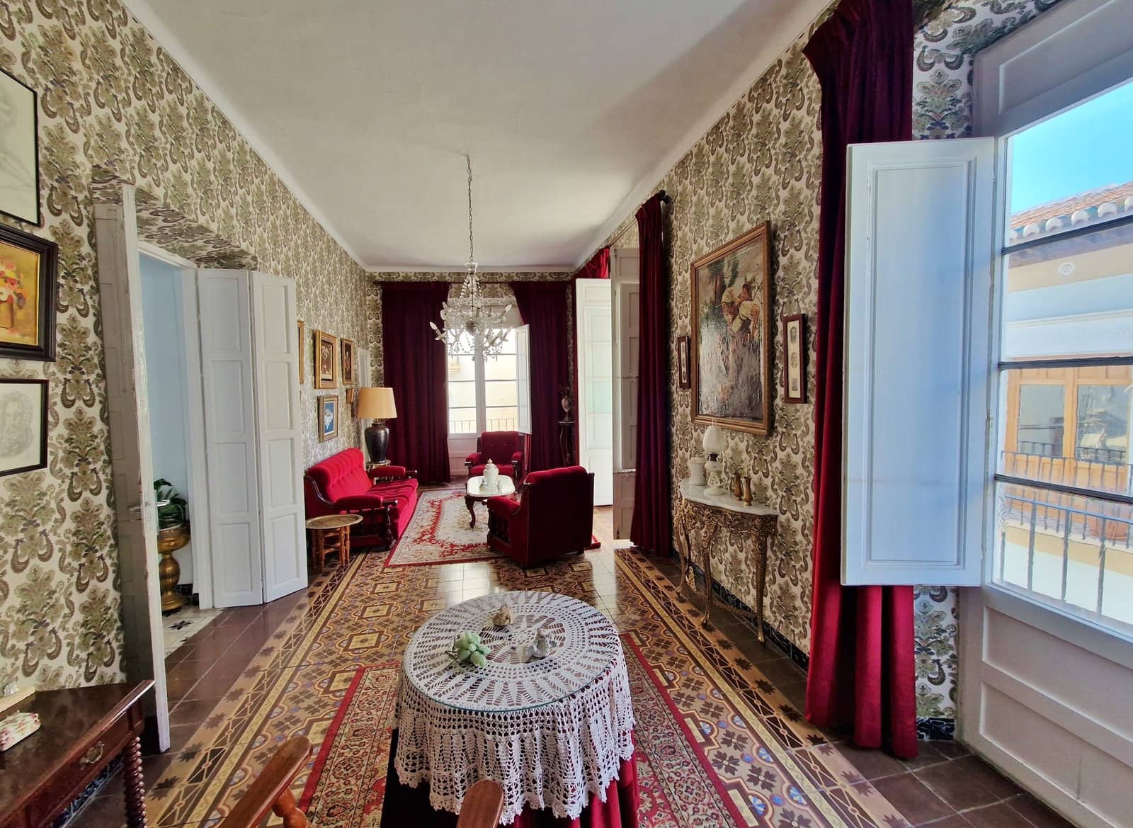 12 sypialnia Dom na sprzedaż w Velez-Malaga z basenem garażem - 1 050 000 € (Ref: 7297165)