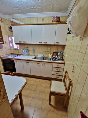 2 makuuhuone Omakotitalo myytävänä paikassa Benamargosa - 82 000 € (Ref: 7602429)