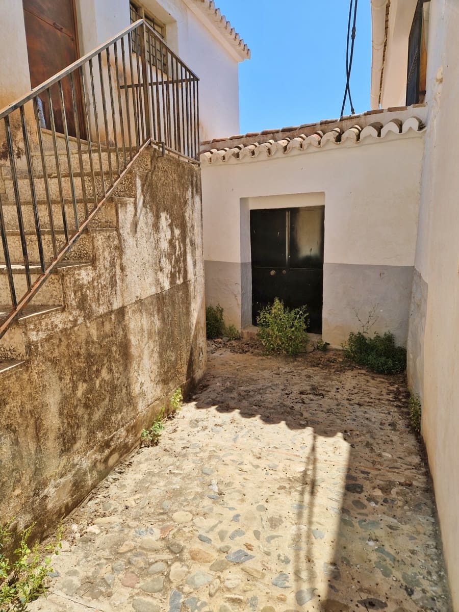 2 soveværelse Byhus til salg i Benamargosa - € 82.000 (Ref: 7602429)