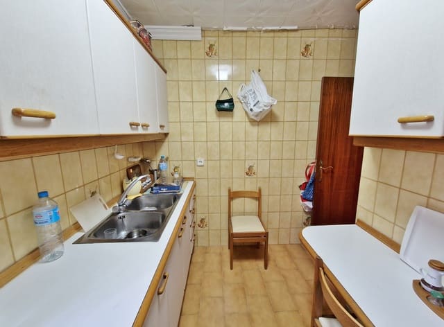 2 makuuhuone Omakotitalo myytävänä paikassa Benamargosa - 82 000 € (Ref: 7602429)